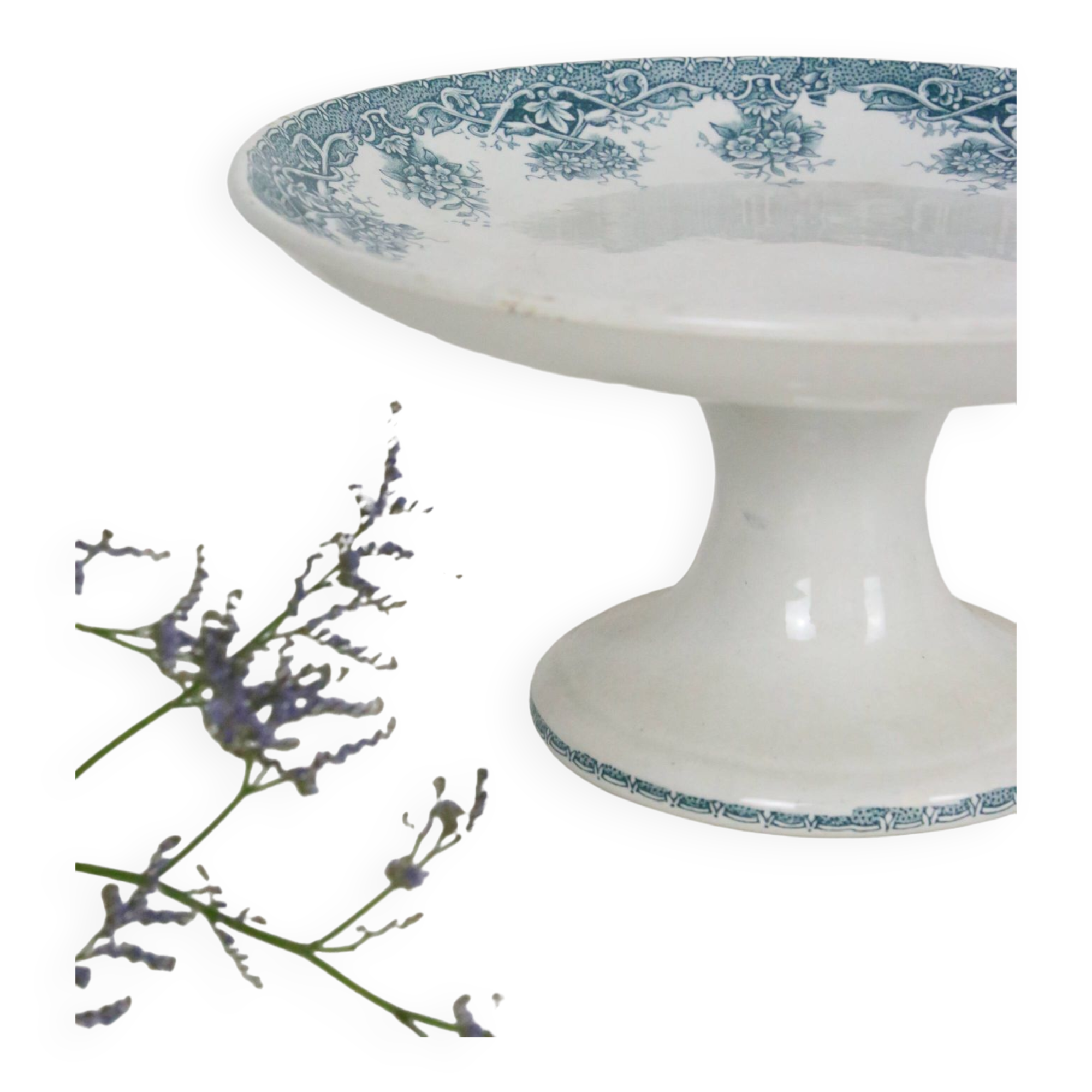 Old ceramic compote bowl, Prima de Saint Amand model, French manufacture, late 19th century