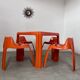 Table and 4 chairs in orange fiberglass design from the 70s Patrick Gingembre Paulus edition