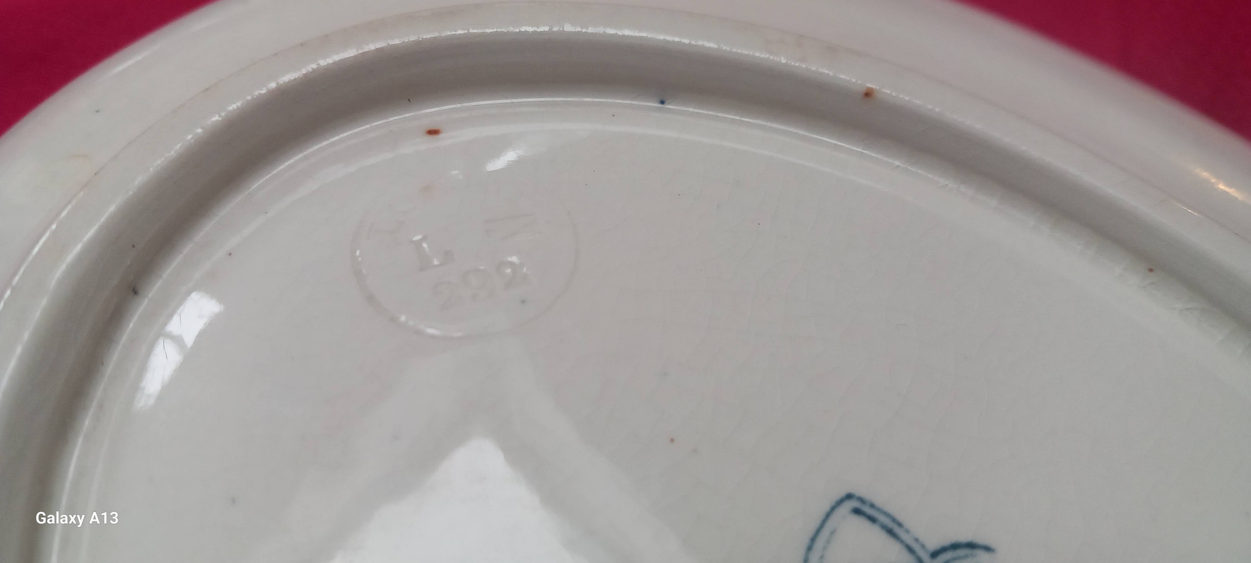 Longwy ceramic sauce boat spring model