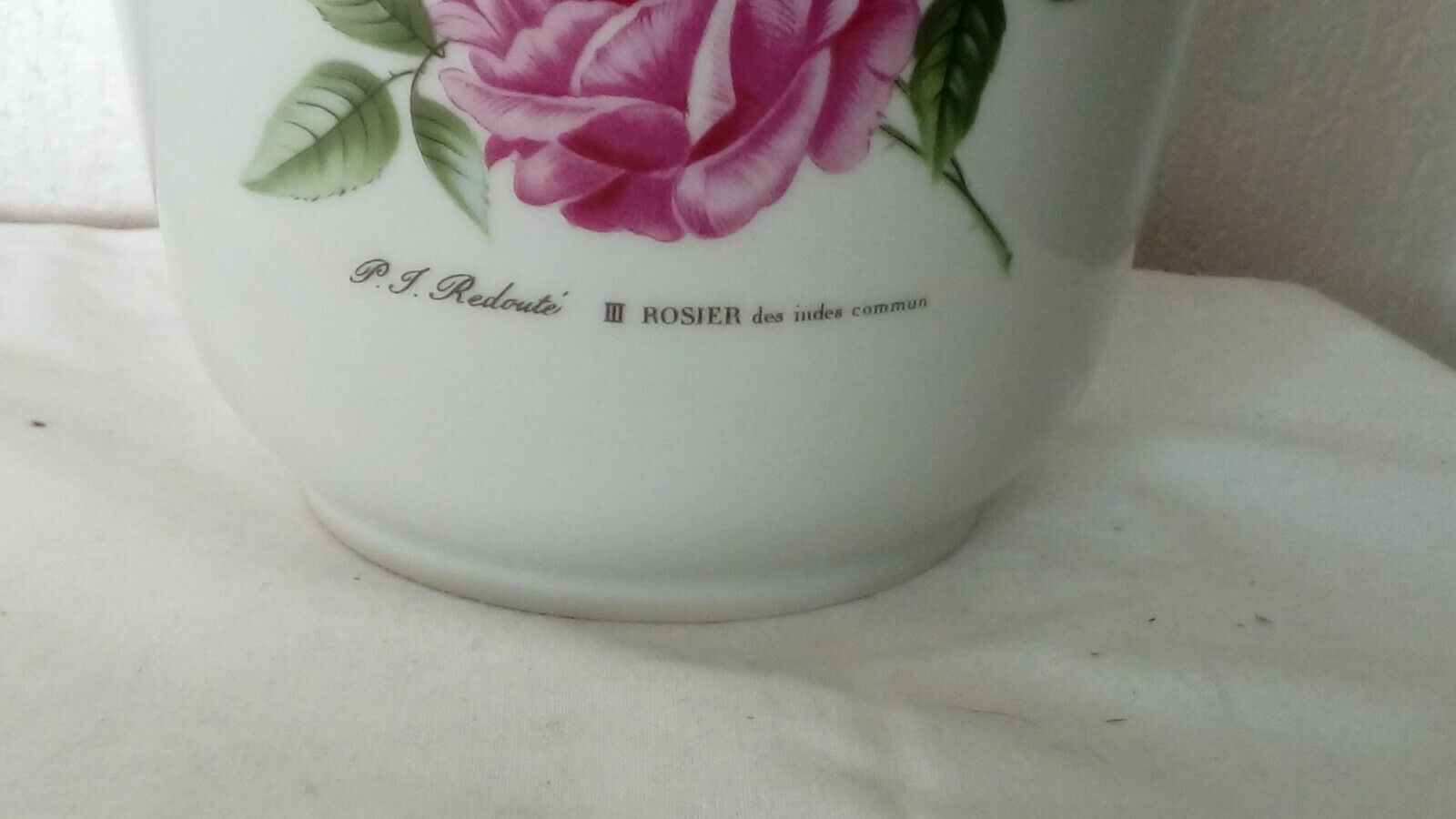 PORCELAIN POT COVER ALLEMAN'DE DECOR ROSES PIERRE JOSEPH REDOUTE