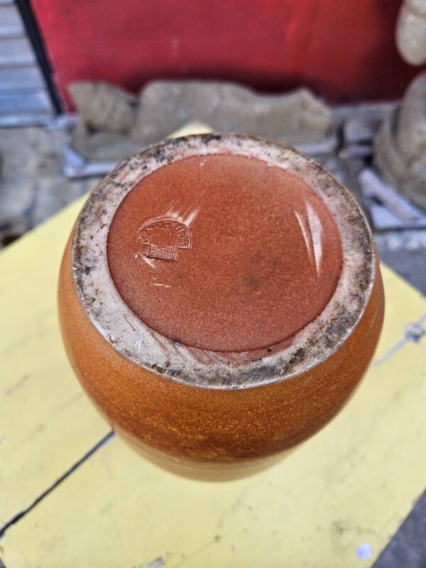 Pichet en céramique de l'atelier Madoura plein feu signé.