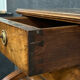 Scriban époque Biedermeier en noyer clair vers 1820
