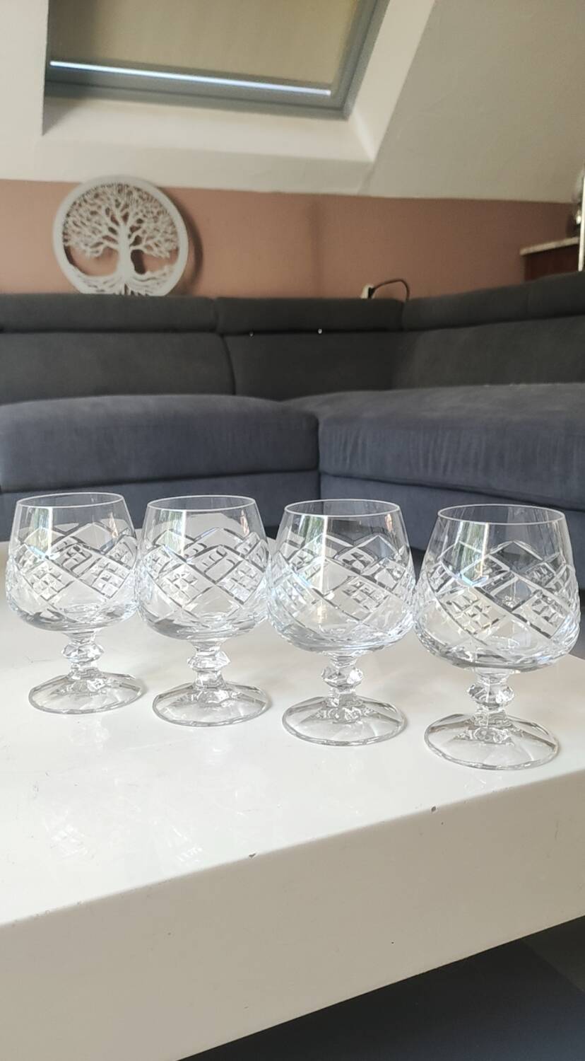 Lot of 6 x Cognac/Brandy glasses. Cut Bohemian crystal. Boho chic.