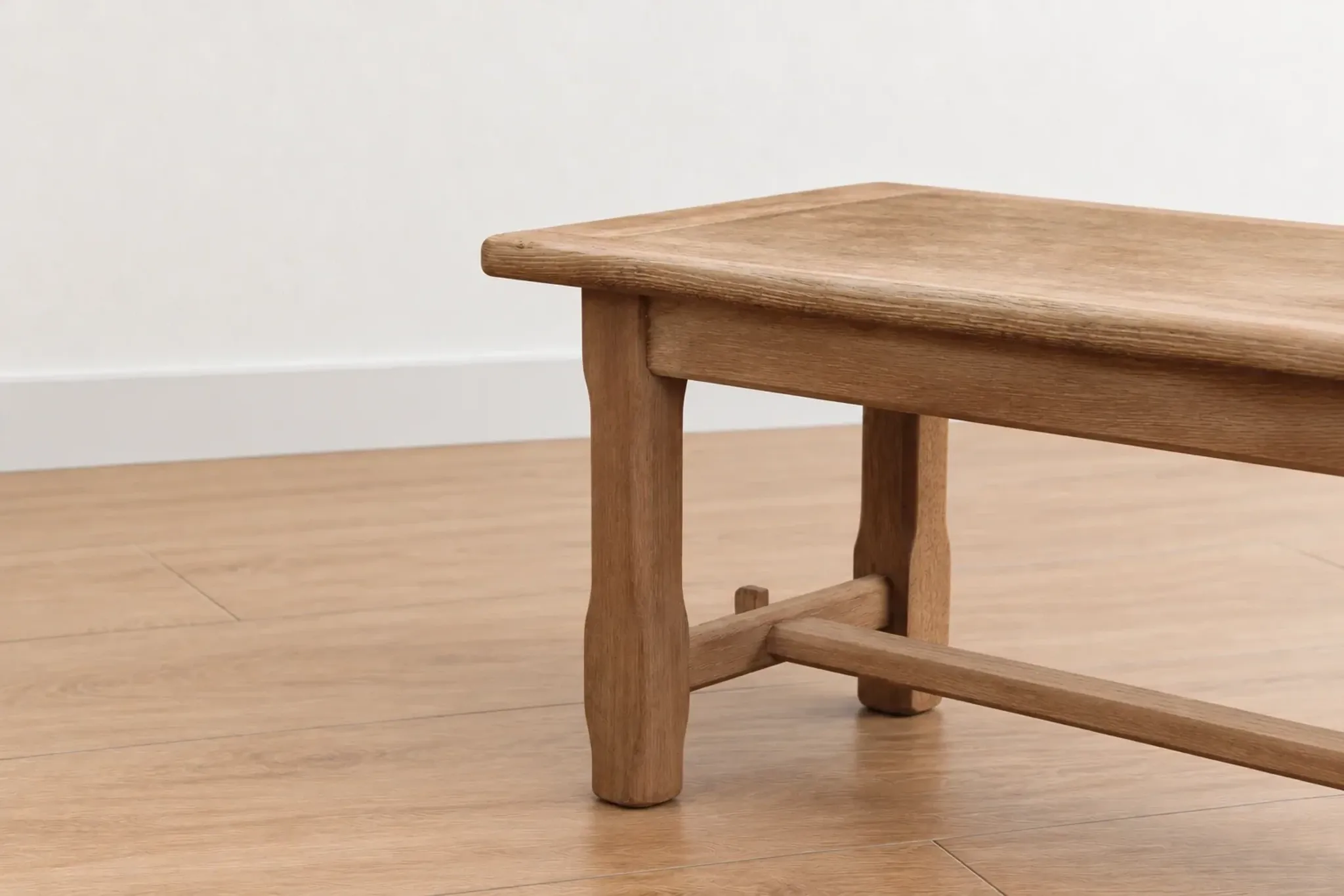 Table basse de ferme en bois naturel – style campagne, entretoise à clavettes – 99 cm
