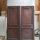 Paire de portes d armoire