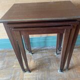 Tables gigognes en bois massif