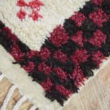 Moroccan berber rug 160x104cm