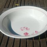 A large serving dish in Saint Amand half-porcelain edmont model