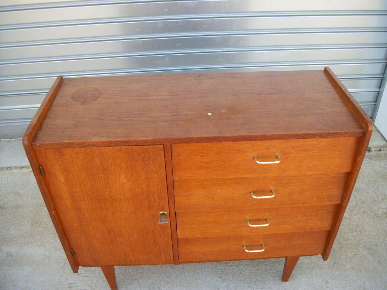 Commode vintage