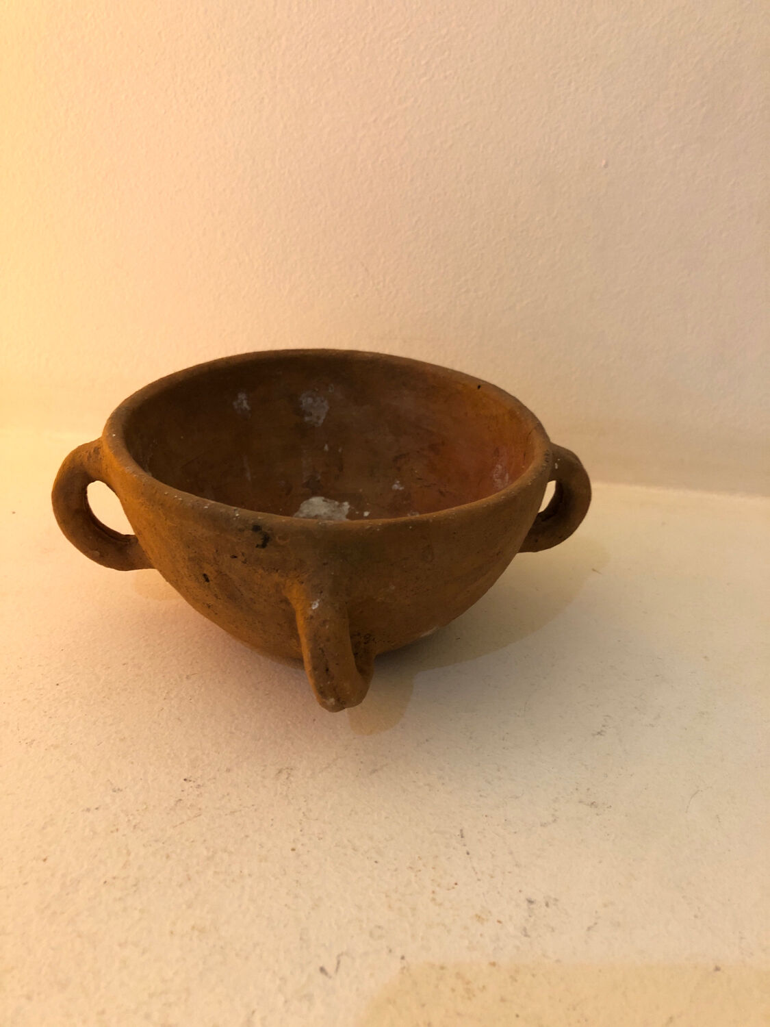 Écuelle en terre cuite vintage