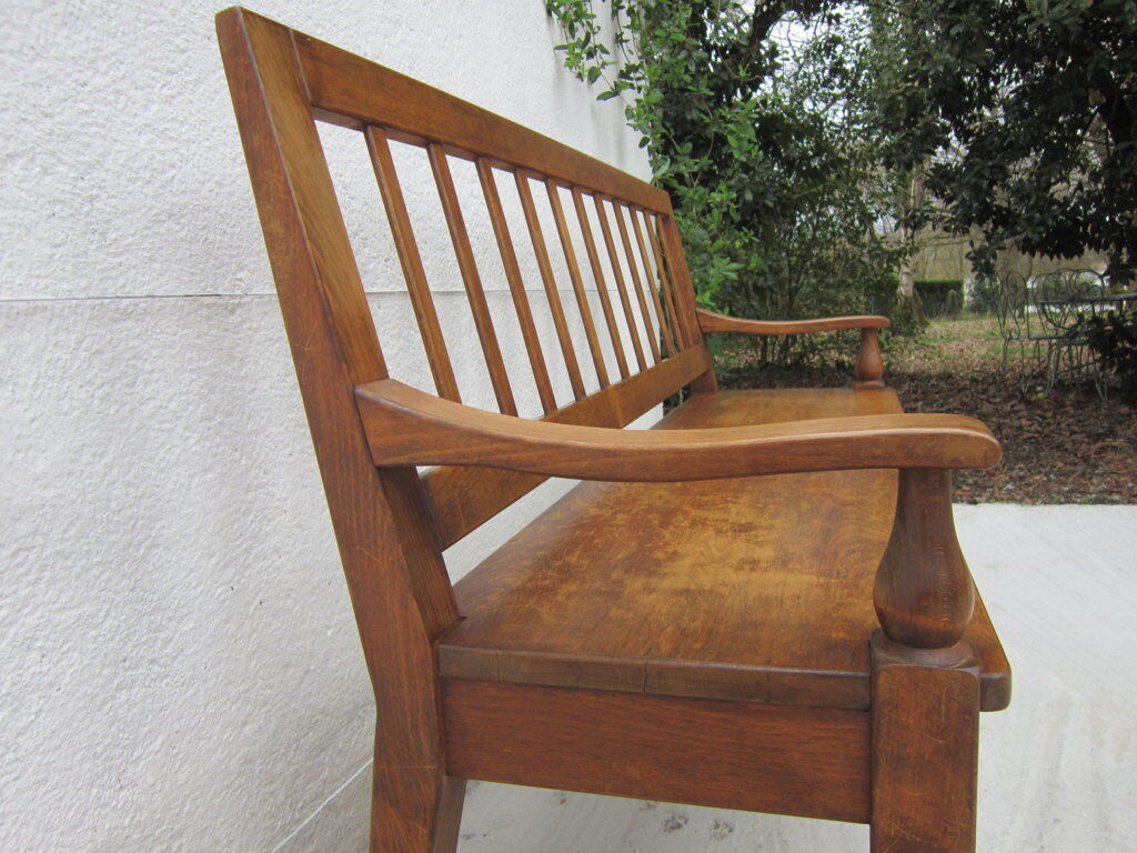 Settle in solid beech