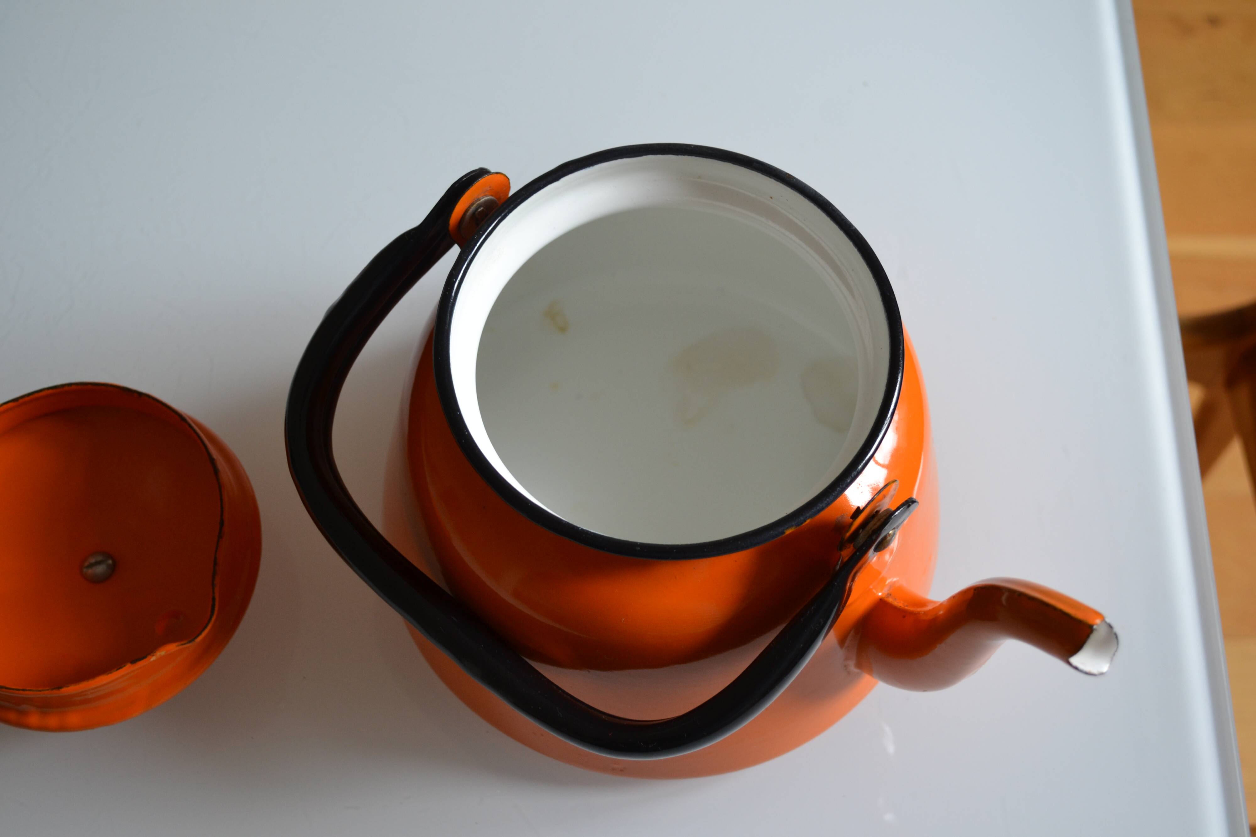 Vintage kettle orange enameled steel 1.5 liter