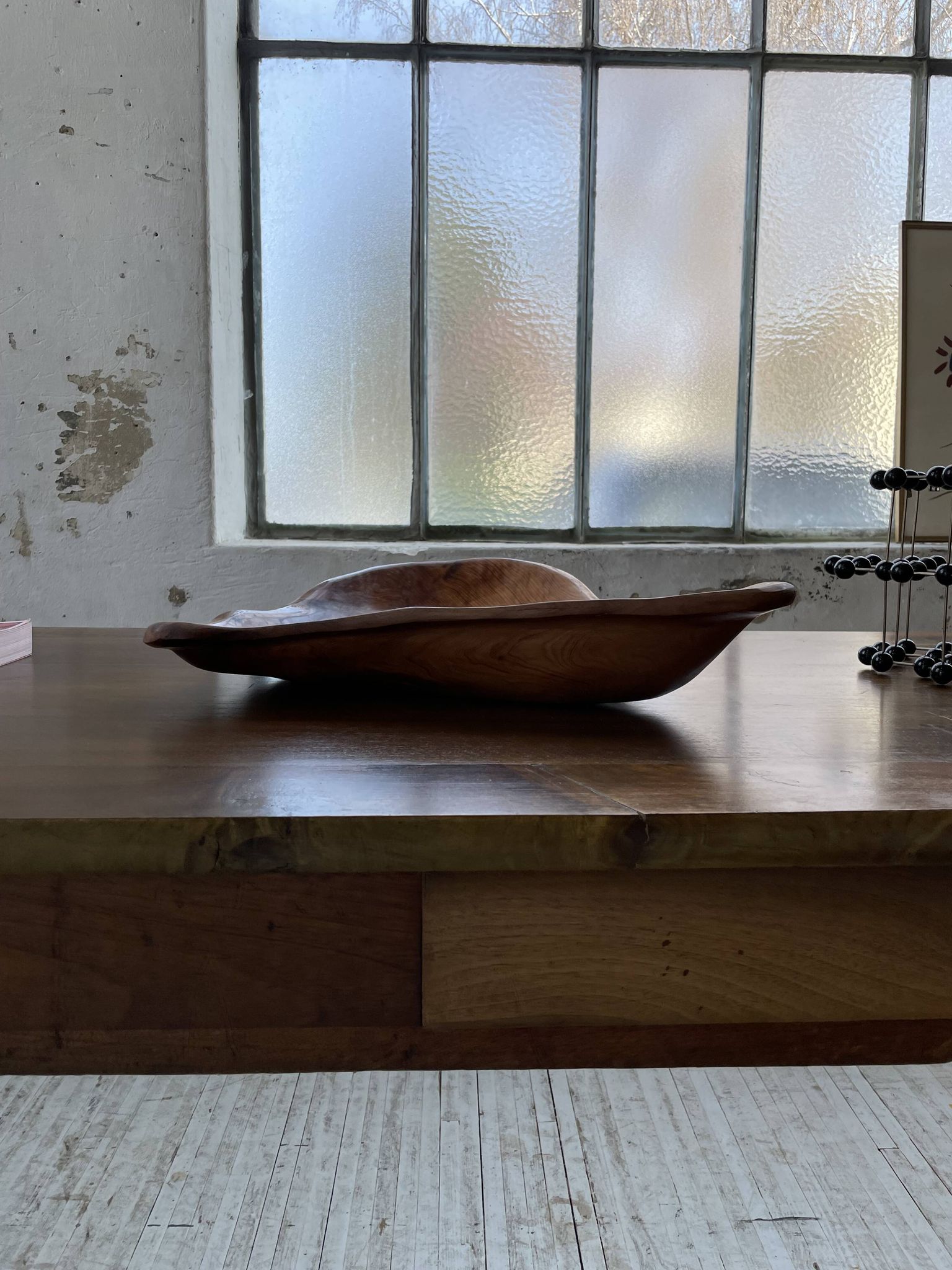 XL thuja root wooden dish