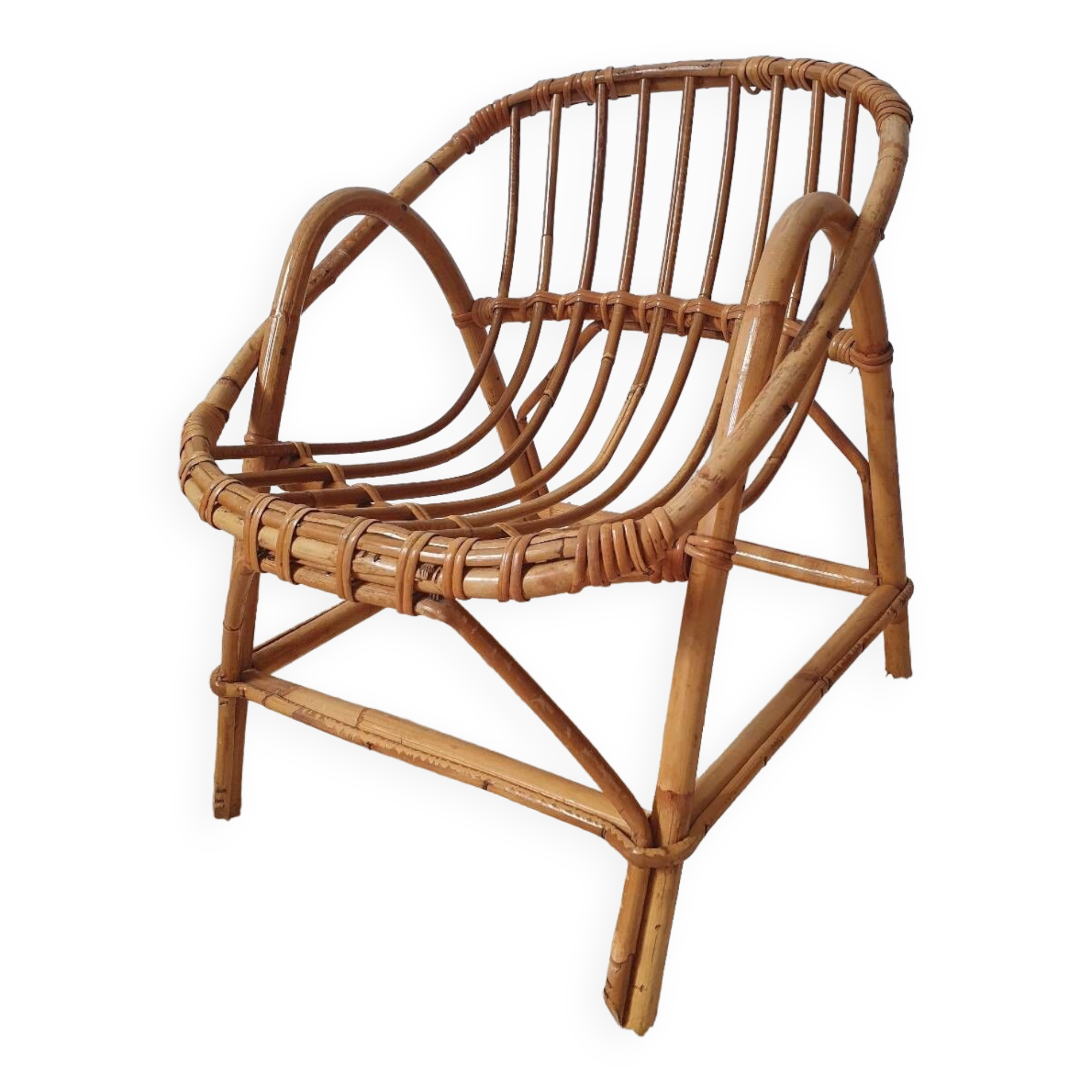 Children's rattan basket armchair