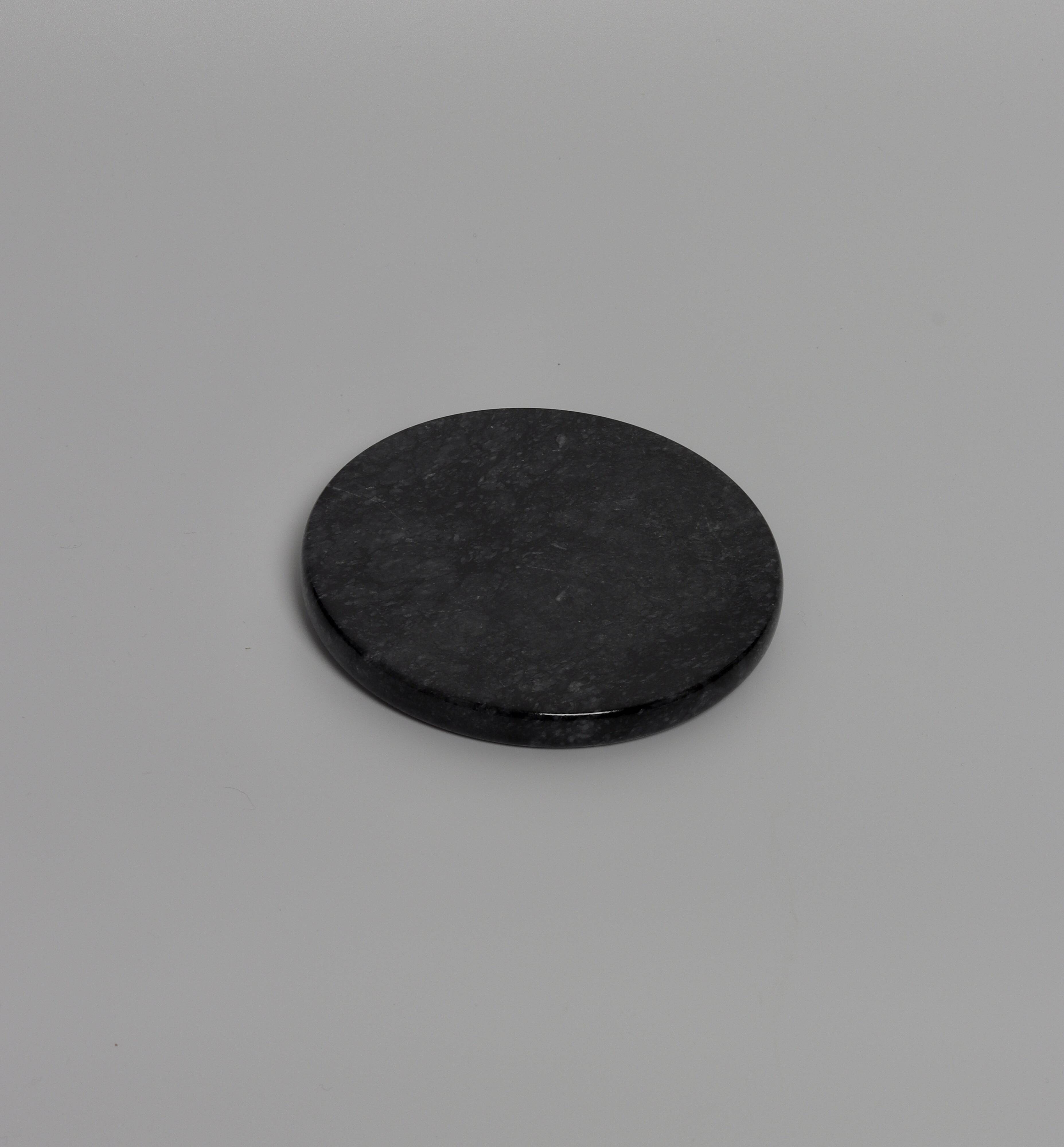 Gabriella – Black Round Natural Marble Coasters - set of 4