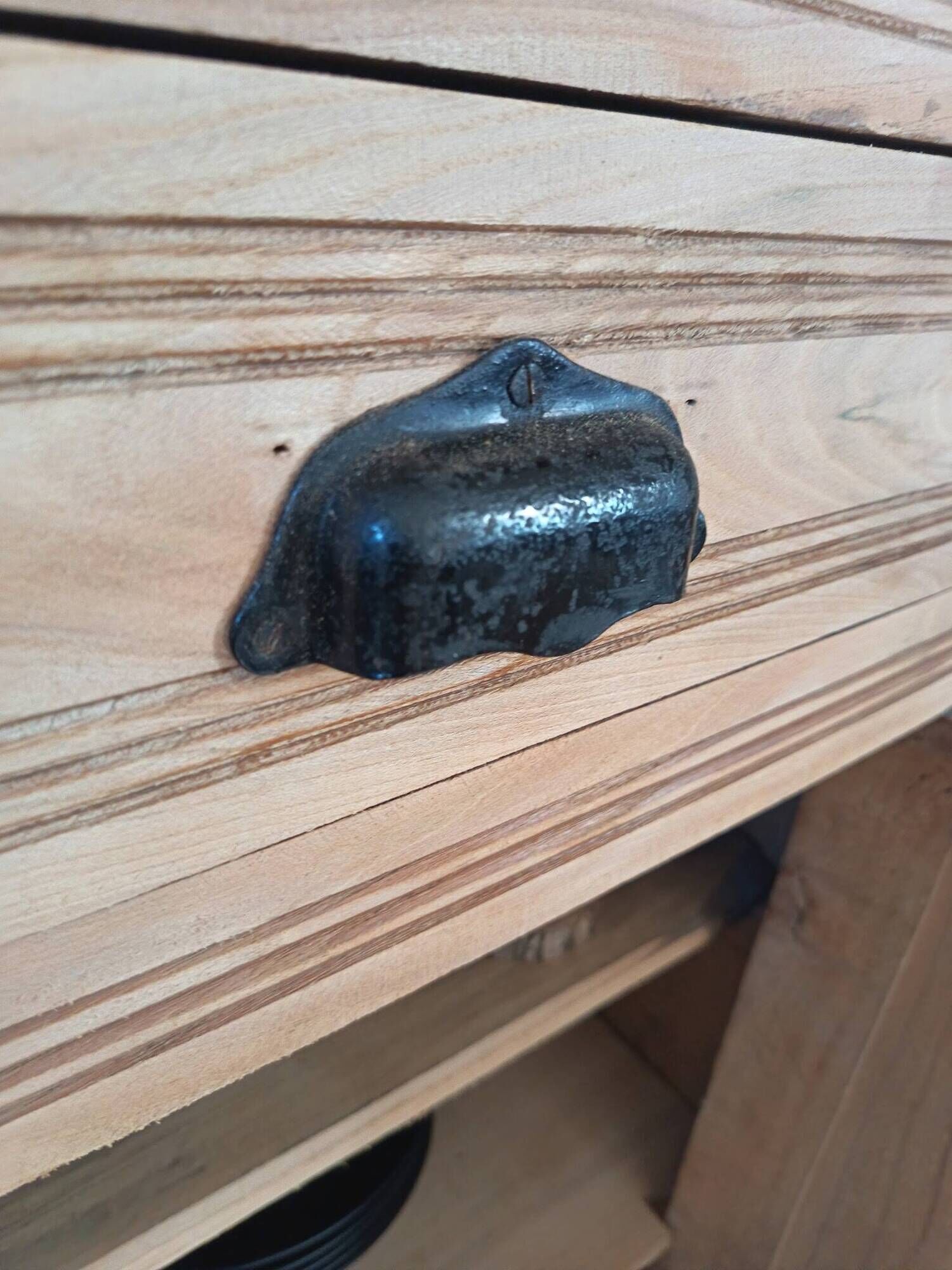 Country-style sideboard