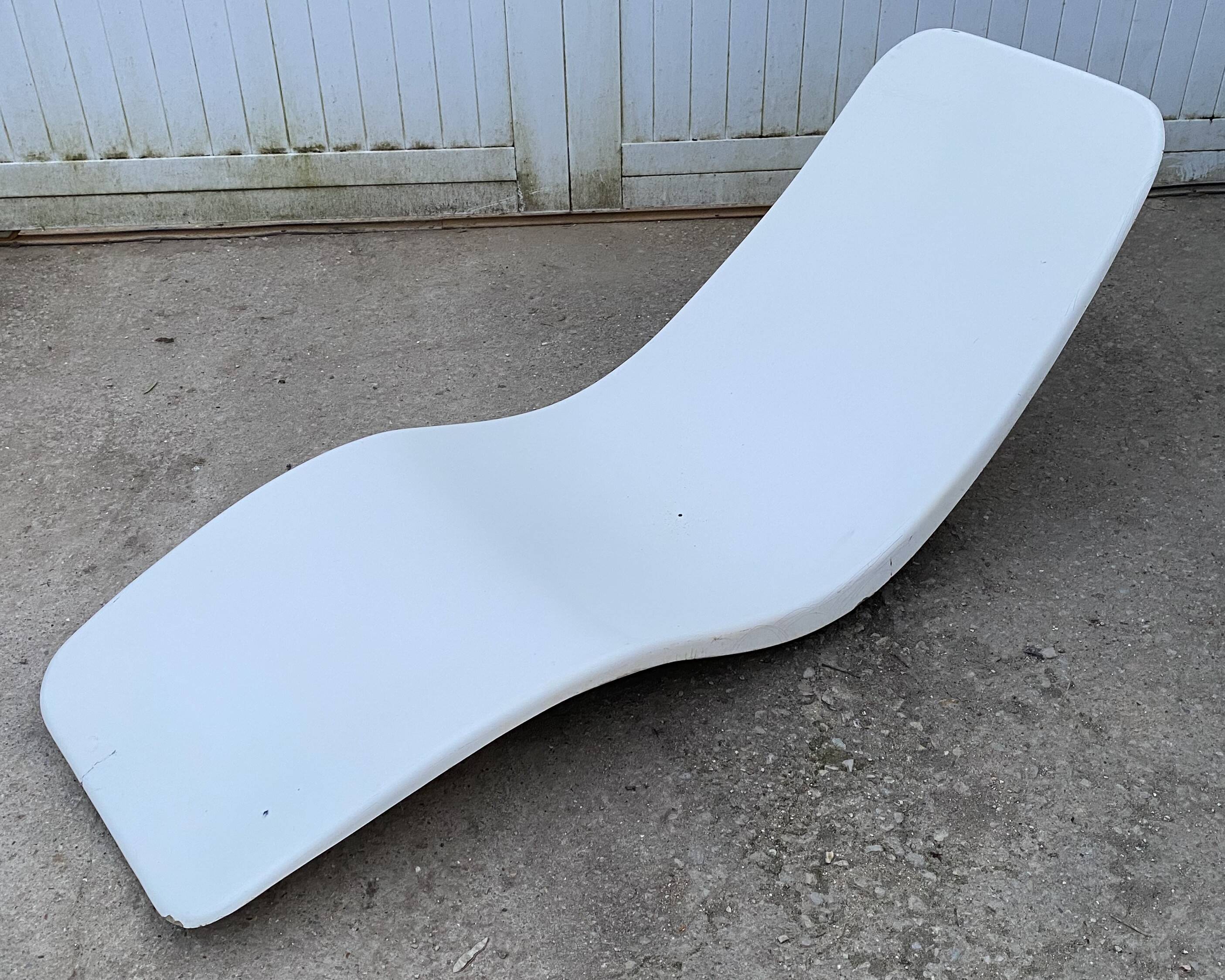 Vintage 1970s Zublena sun lounger pool deck chair seat.