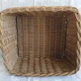 Rectangular wicker basket
