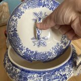Tureen