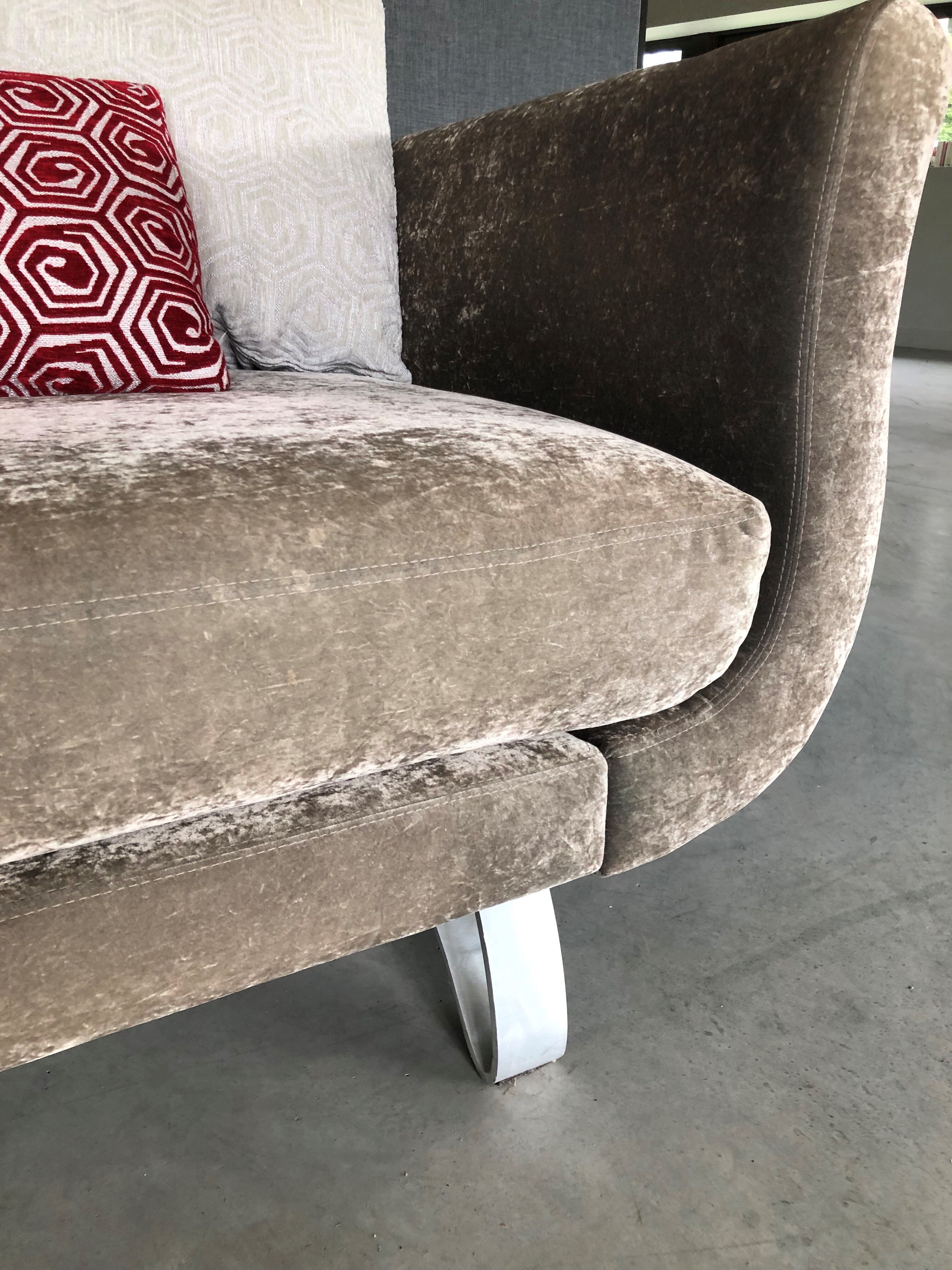 FAMA sofa