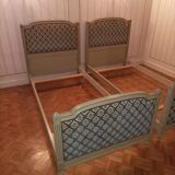 Louis XVI beds