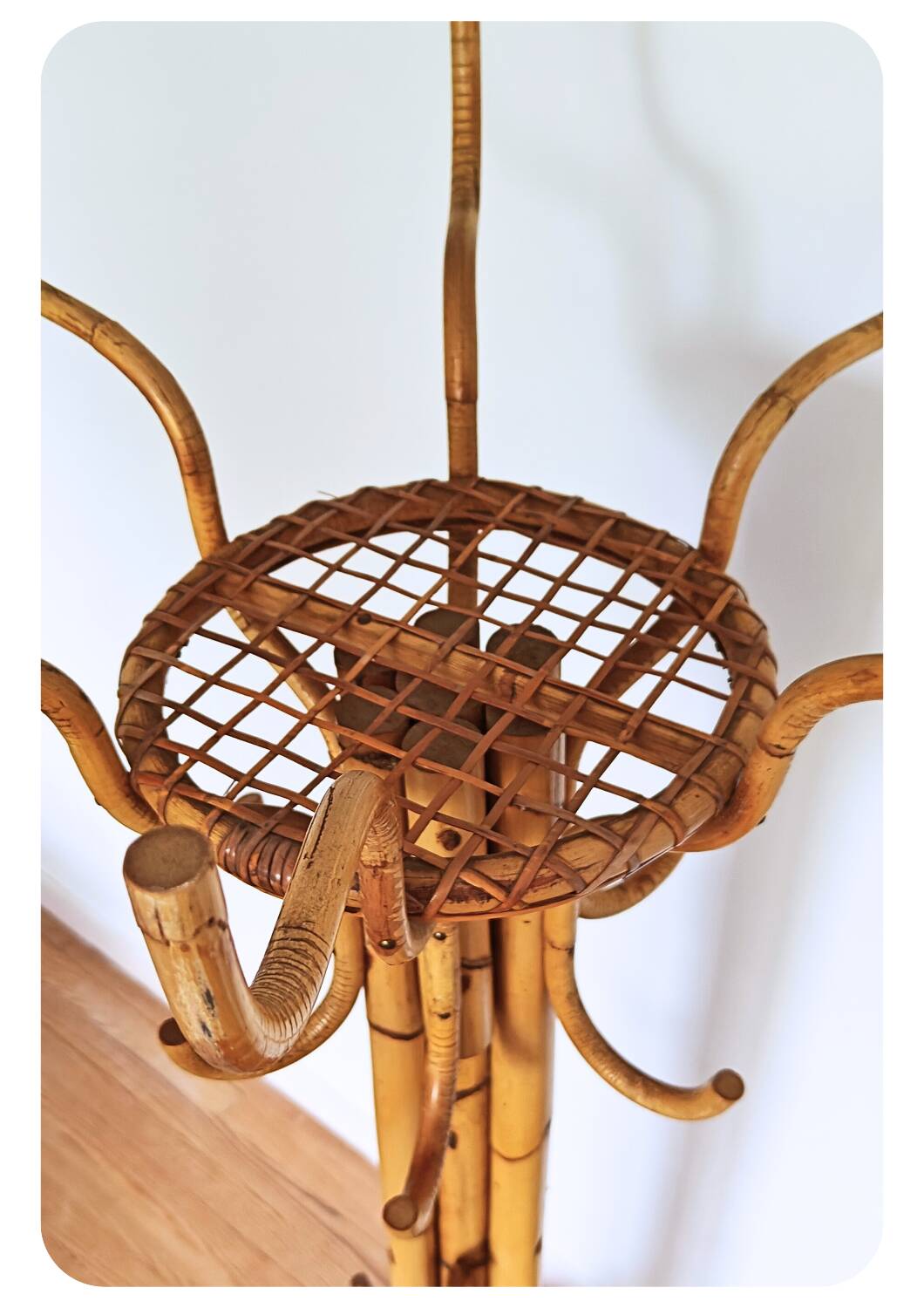 Porte-manteau perroquet en bambou vintage