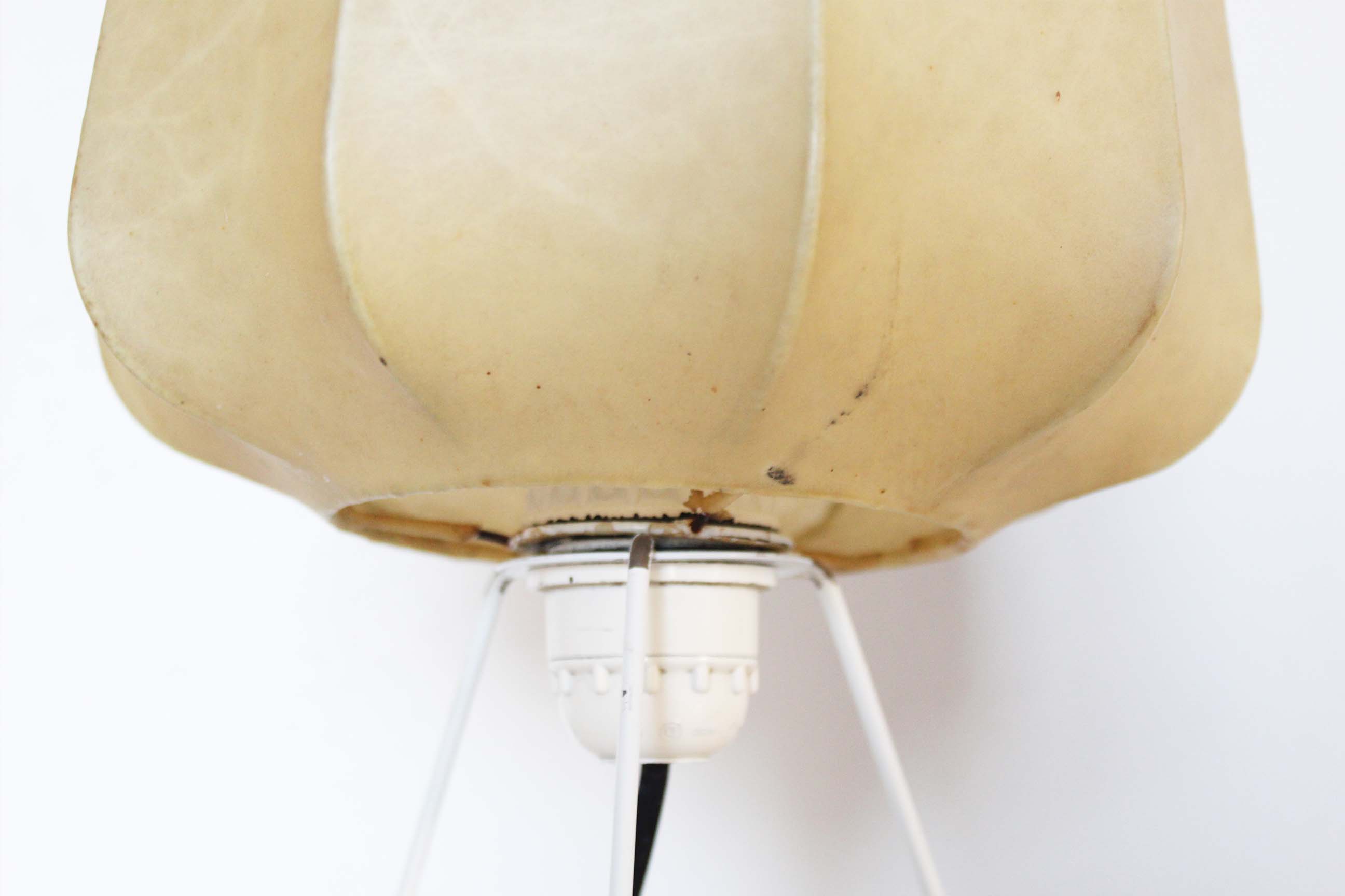 Early model cocoon tripod table lamp