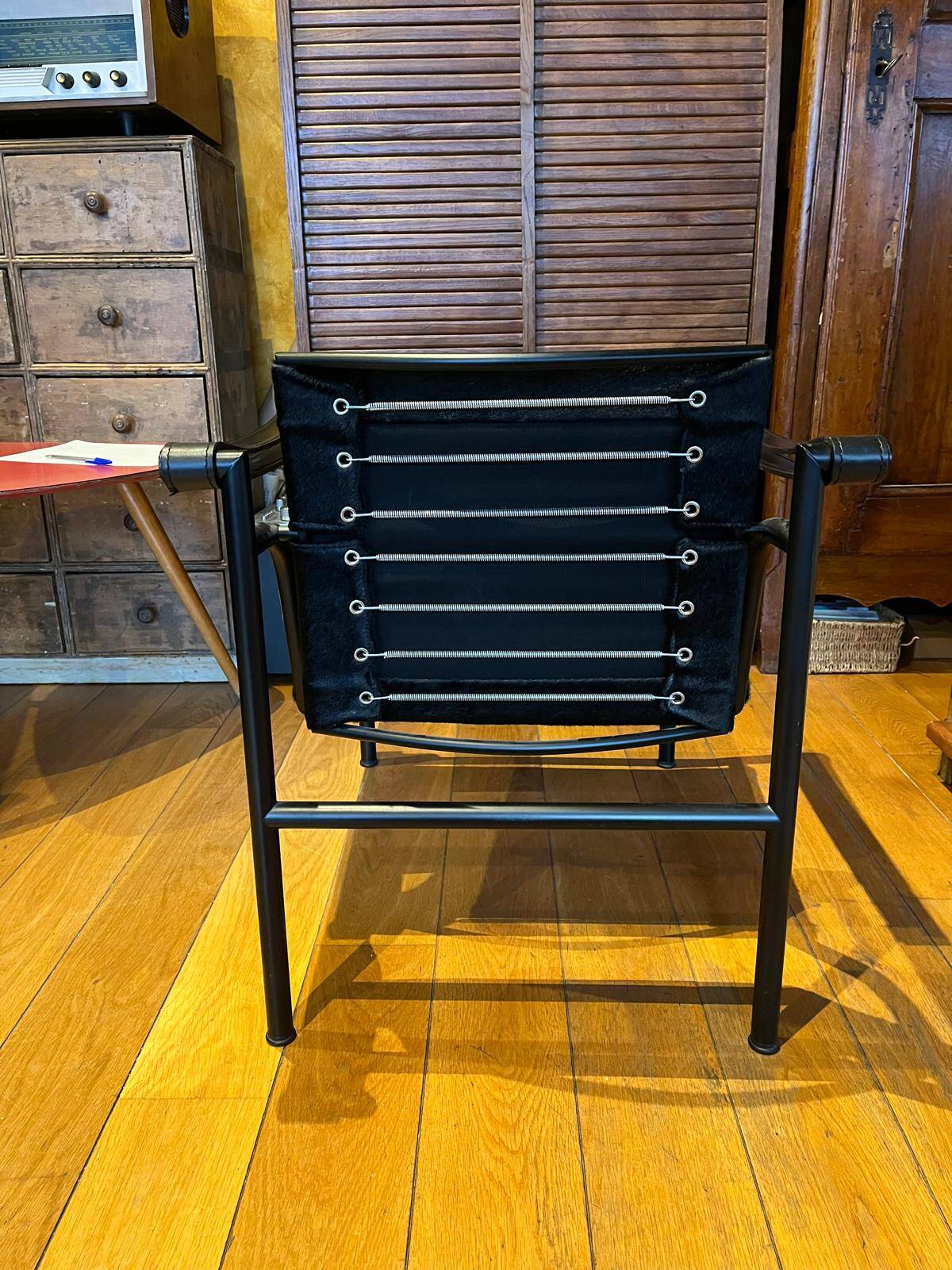 Vintage Le Corbusier Black Cowhide Armchair, Model LC1 by Cassina, 1970