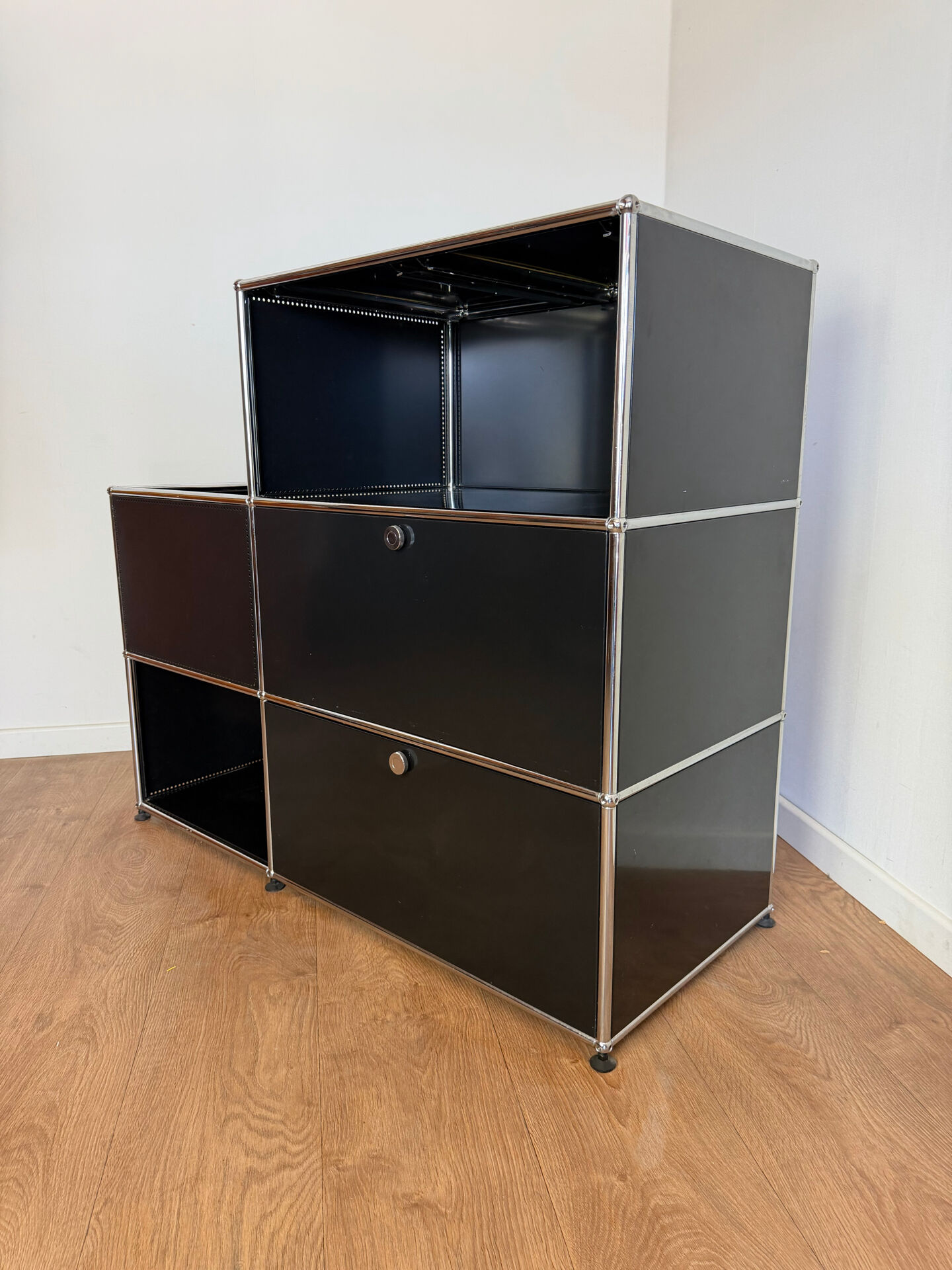 Meuble modulable USM Haller noir
