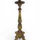 Chandelier en bois doré