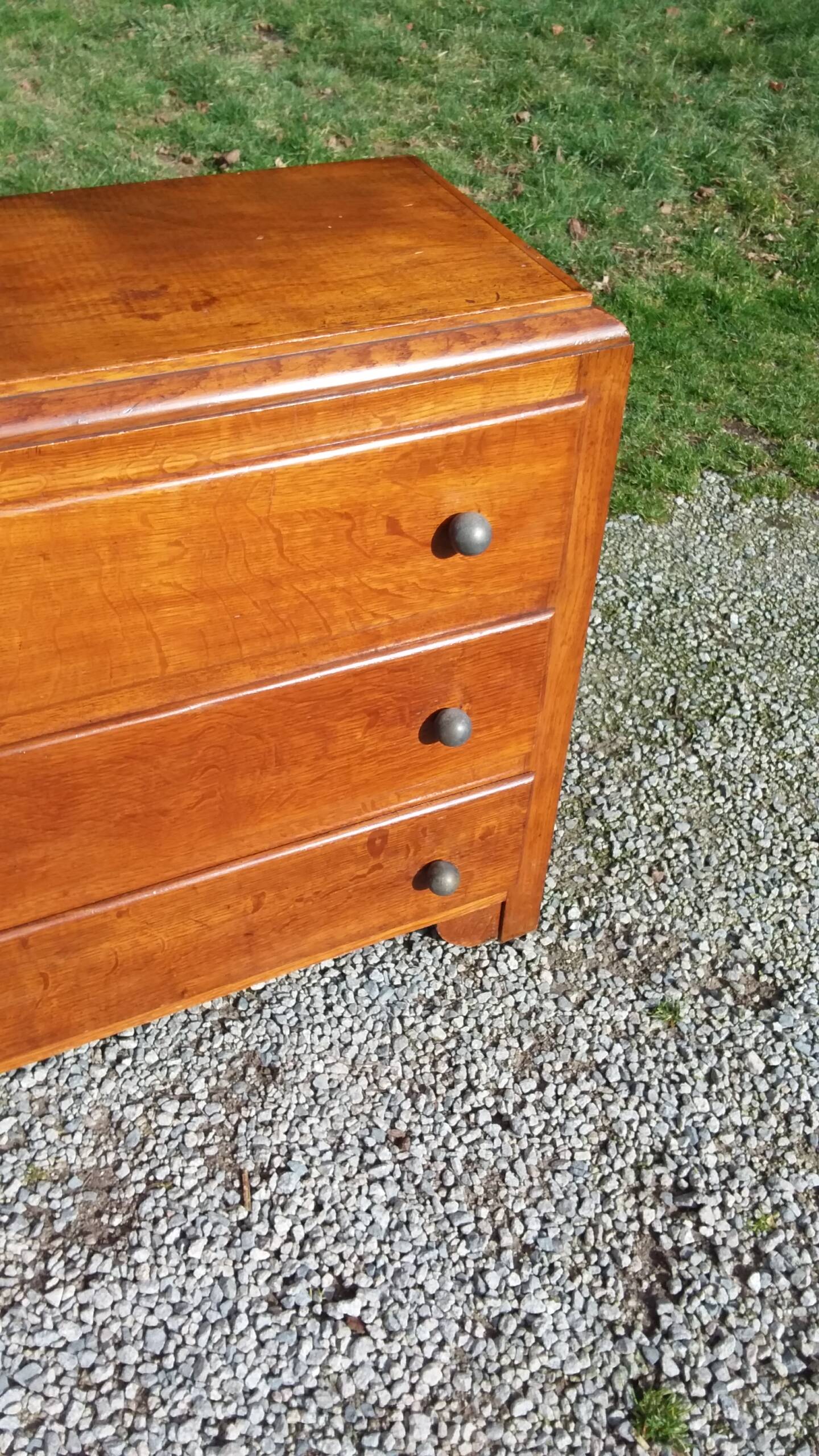 Vintage 3-drawer golden oak chest of drawers from the 50s