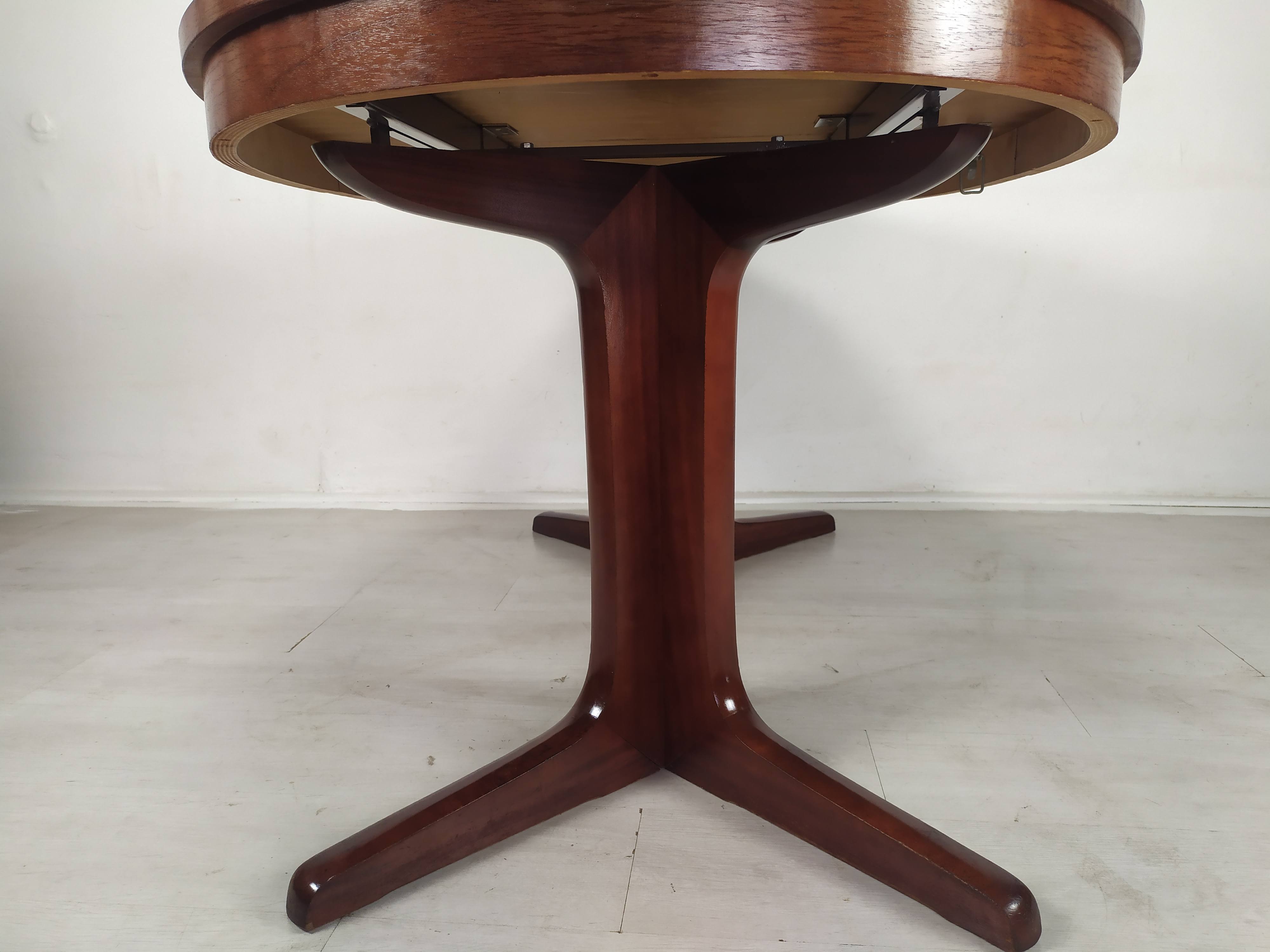 Vintage table baumann