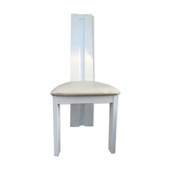 White design chair