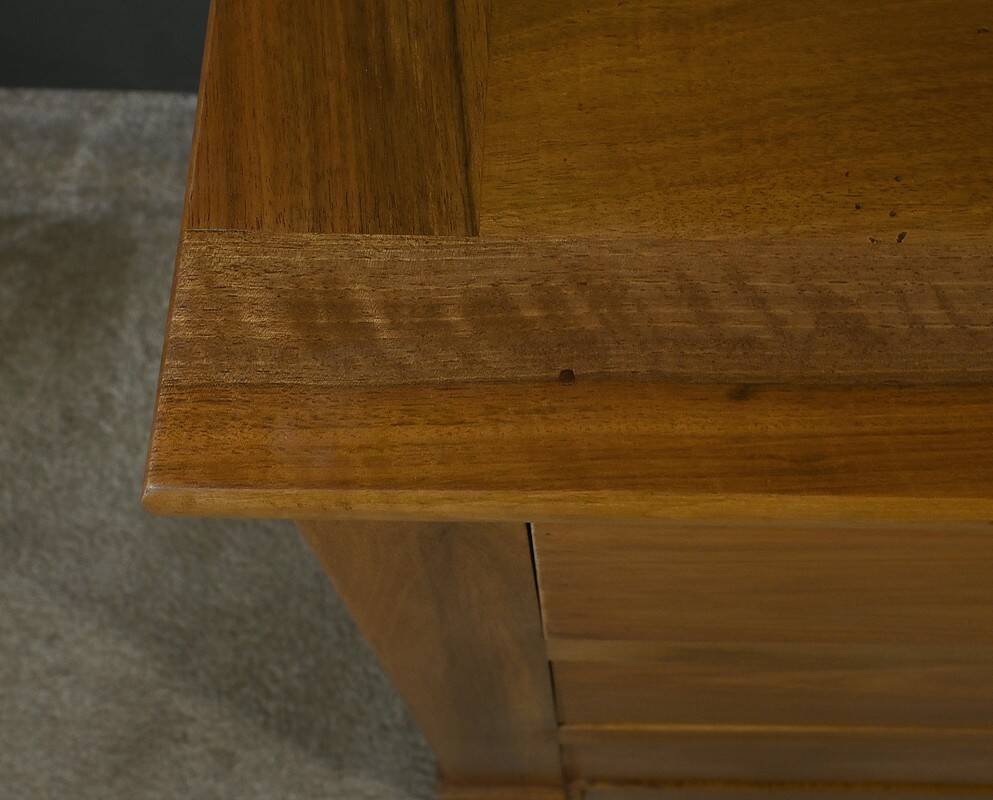 Walnut chest of drawers, Restoration style – Late 19th century