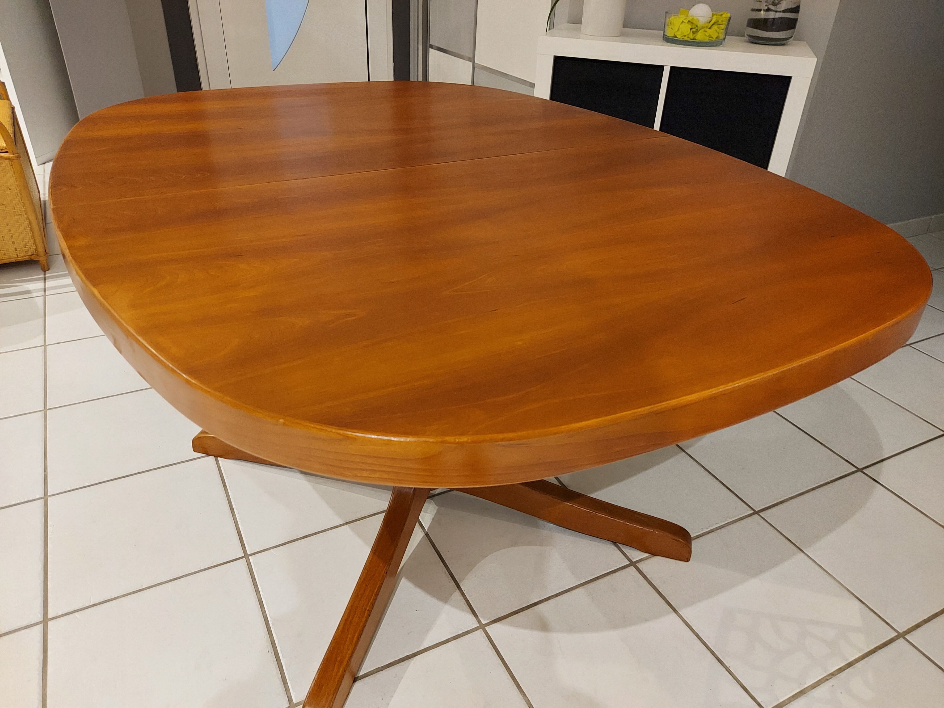 Baumann vintage expandable table in 1970