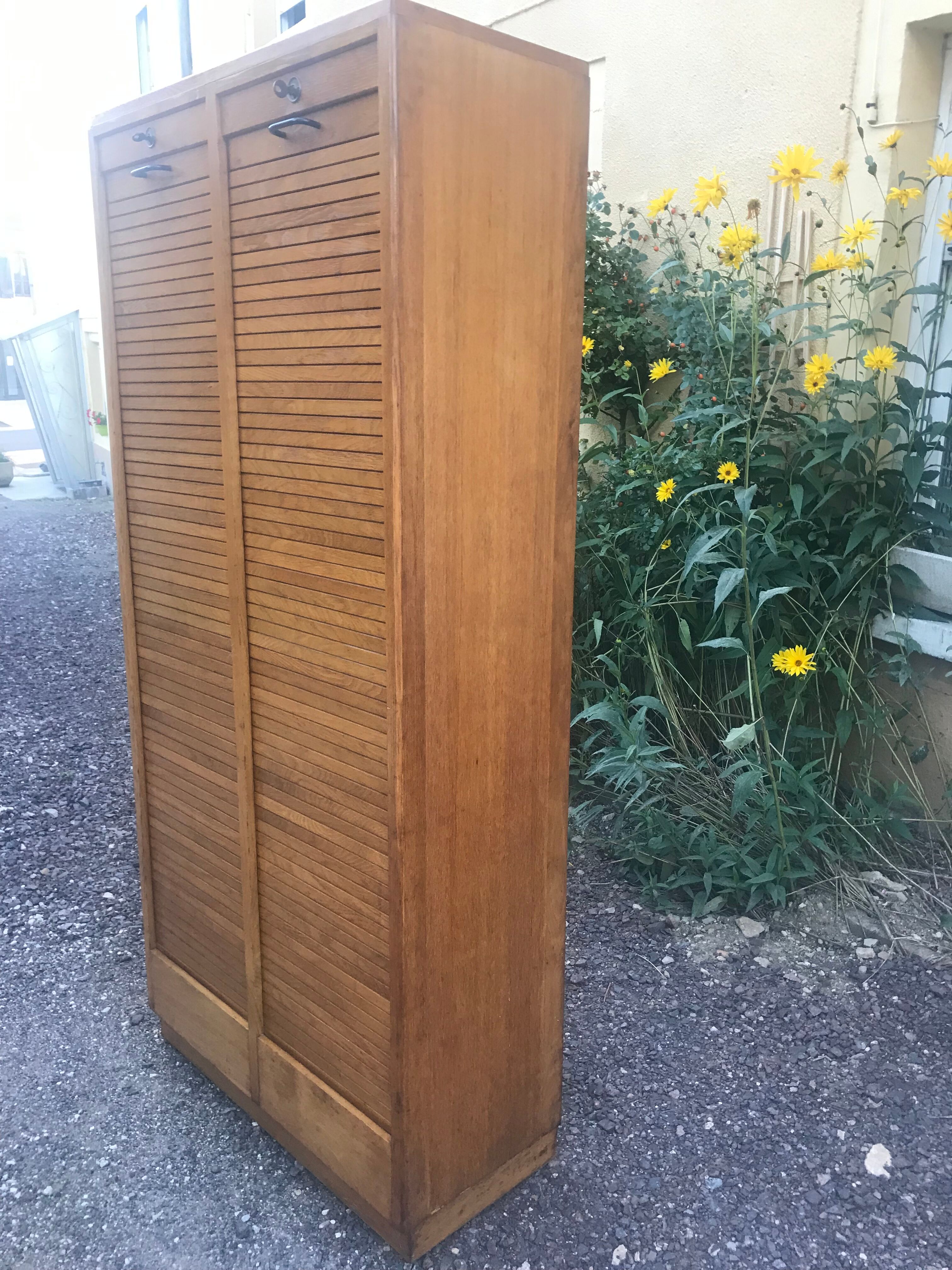 Double curtain binder