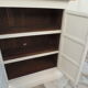 Meuble, buffet peint en beige, plateau en bois brut