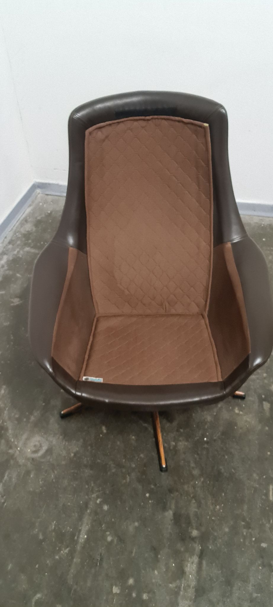 Vintage armchair in Danish design by Bramin