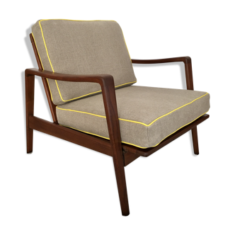 Pair of 2 Scandinavian vintage armchairs by Danish designer Arne Wahl Iversen