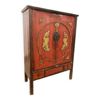 Chinese wedding cabinet from the end of the 19th century