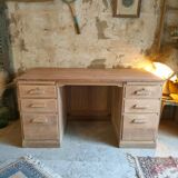 Big desk