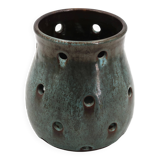 Ceramic pot for draining the cutlery of Jeanne and Norbert Pierlot