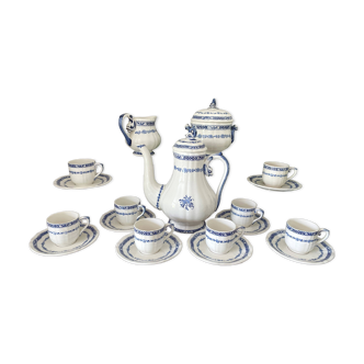Antique coffee service in Gien earthenware.