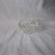Bougeoir forme en “étoile” en verre cristal