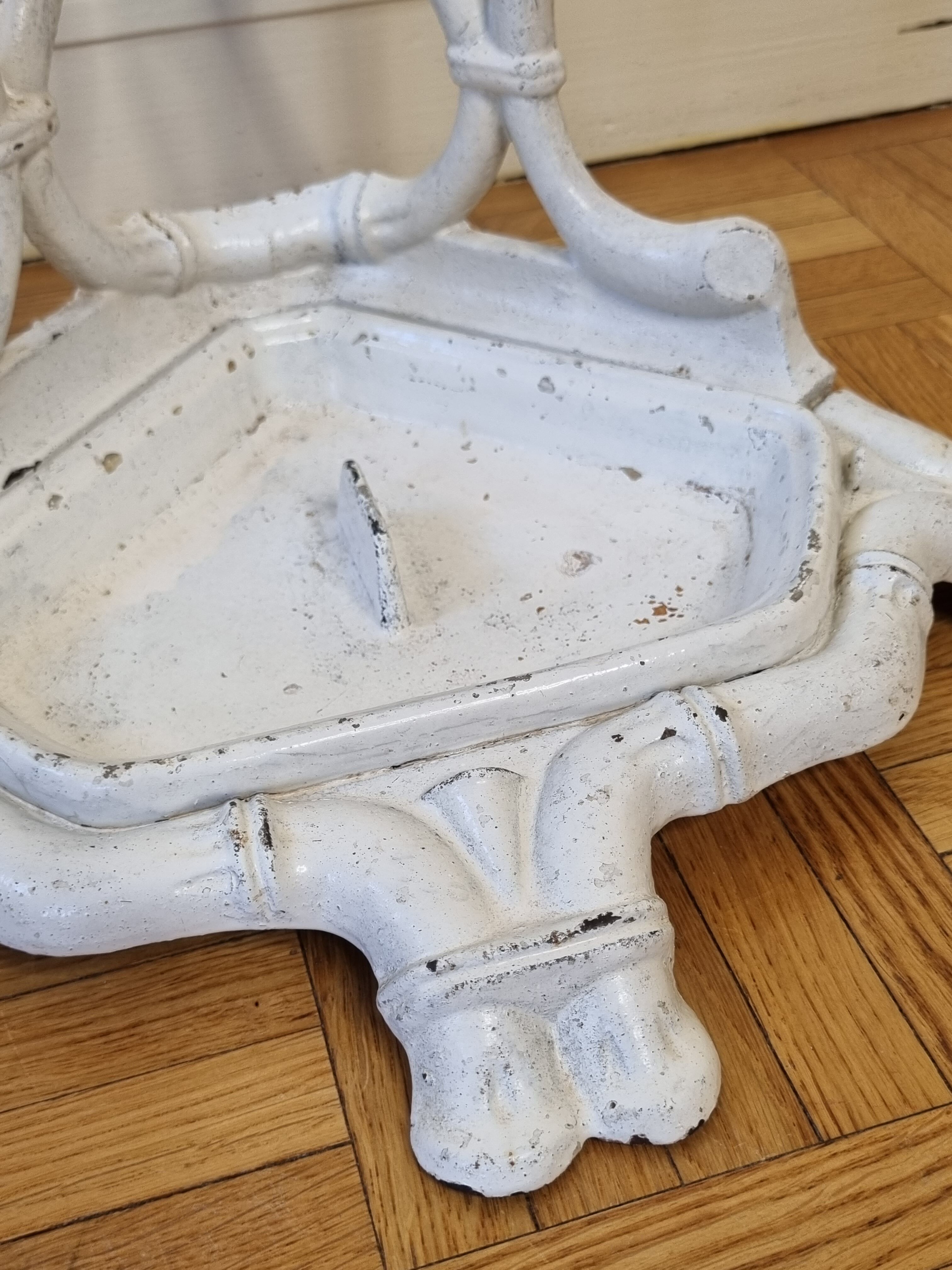 Old Victorian umbrella stand, late nineteenth century in white lacquered cast iron