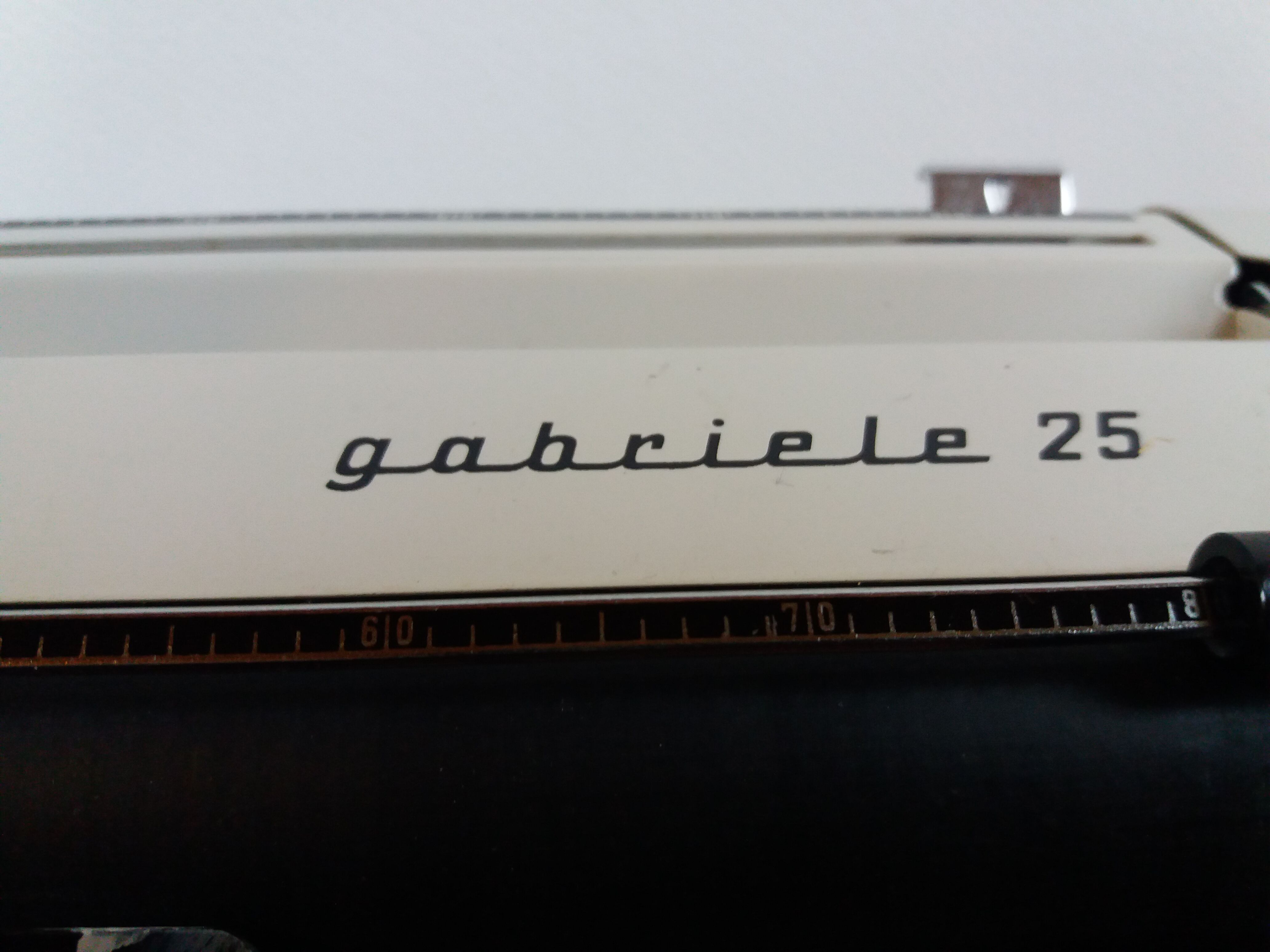 Triumph gabriele typewriter