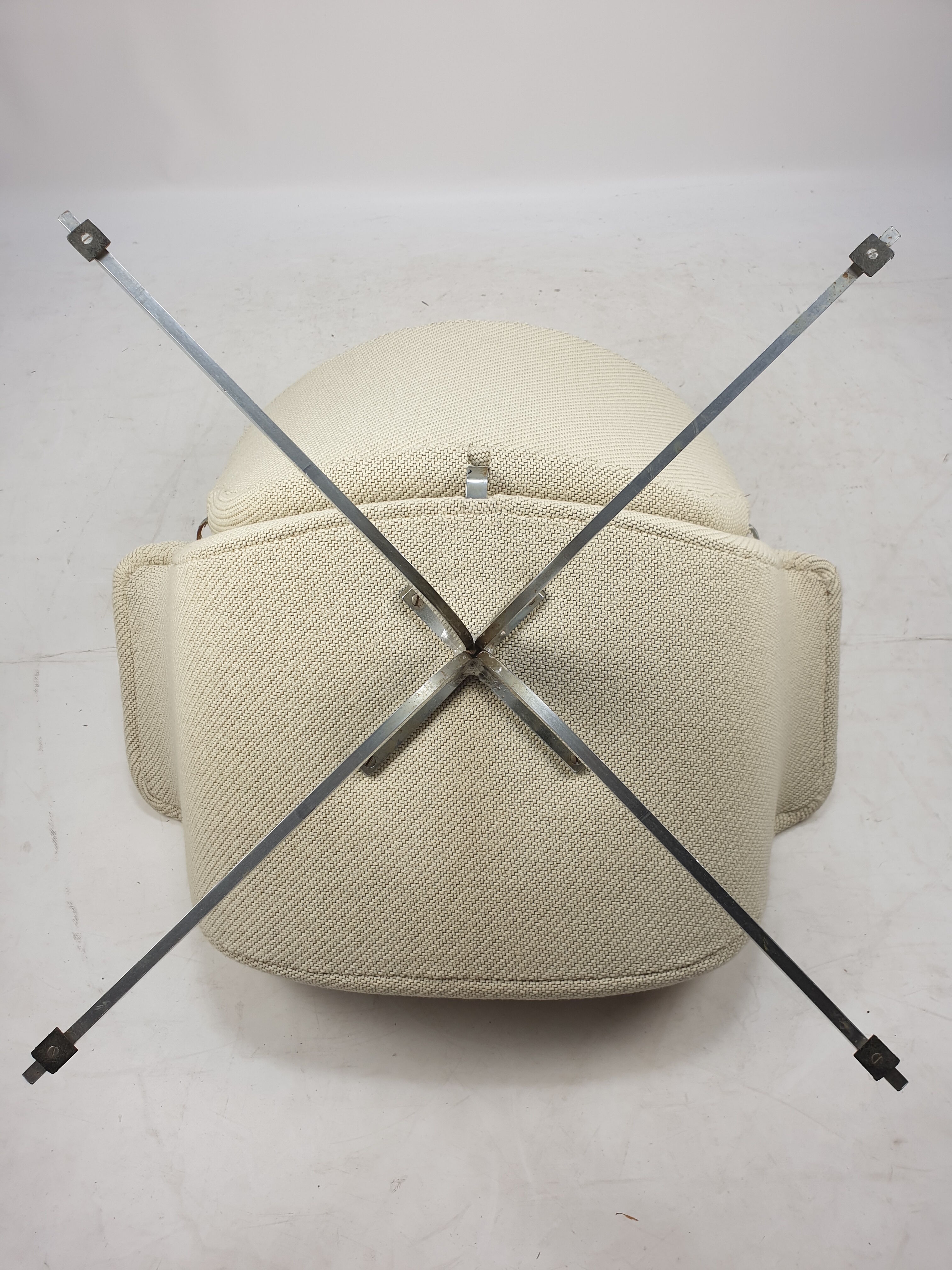 Big Tulip Chair by Pierre Paulin for Artifort, 1960s