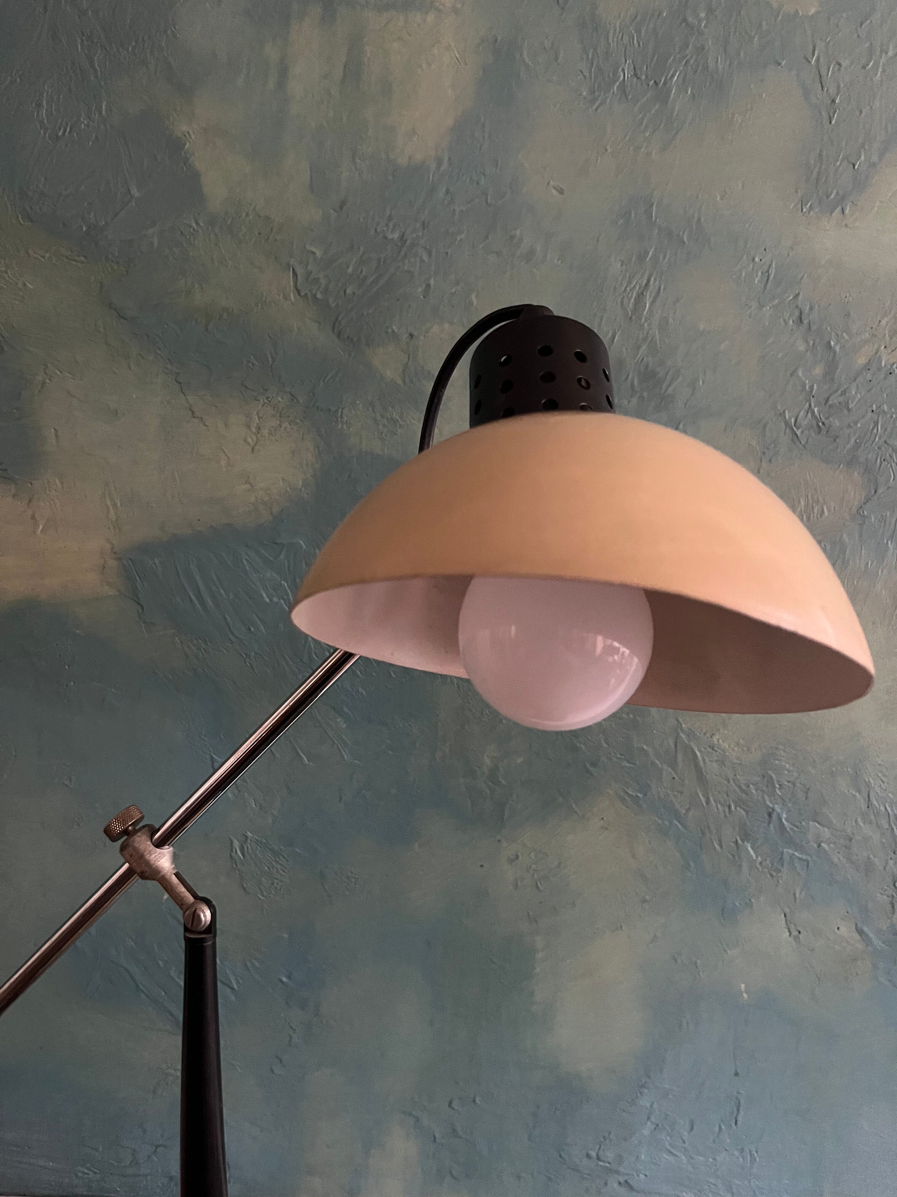 1980s desk lamp