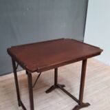 Folding game table