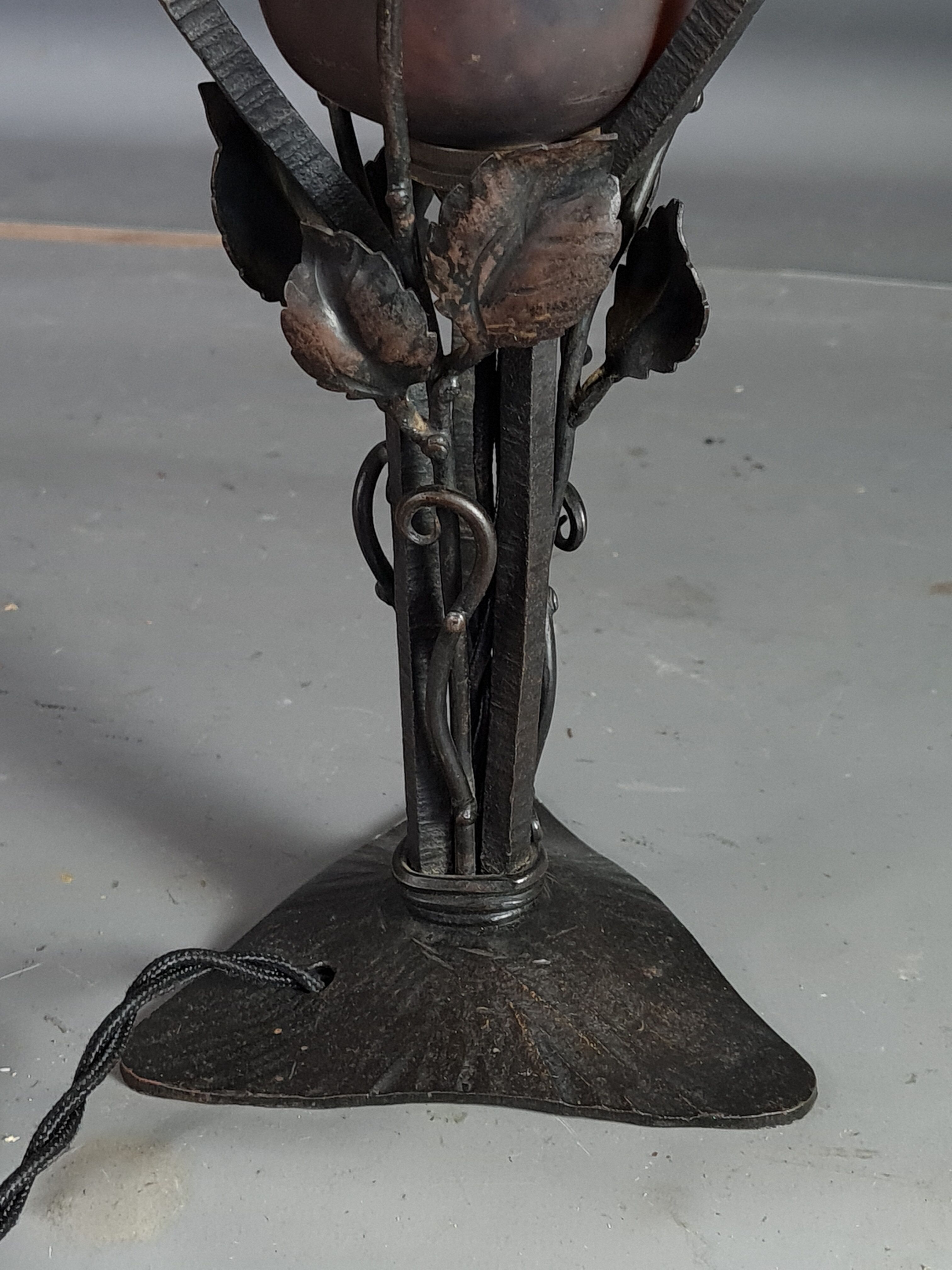 Daum, art-deco table lamp wrought iron tulip glass signed sb